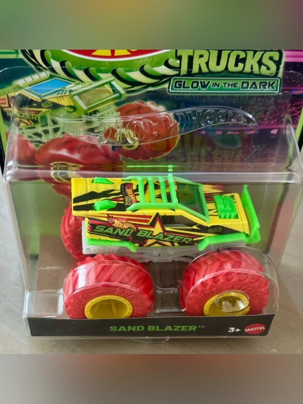 Hot Wheels Monster Trucks Sand Blazer Glow in the Dark